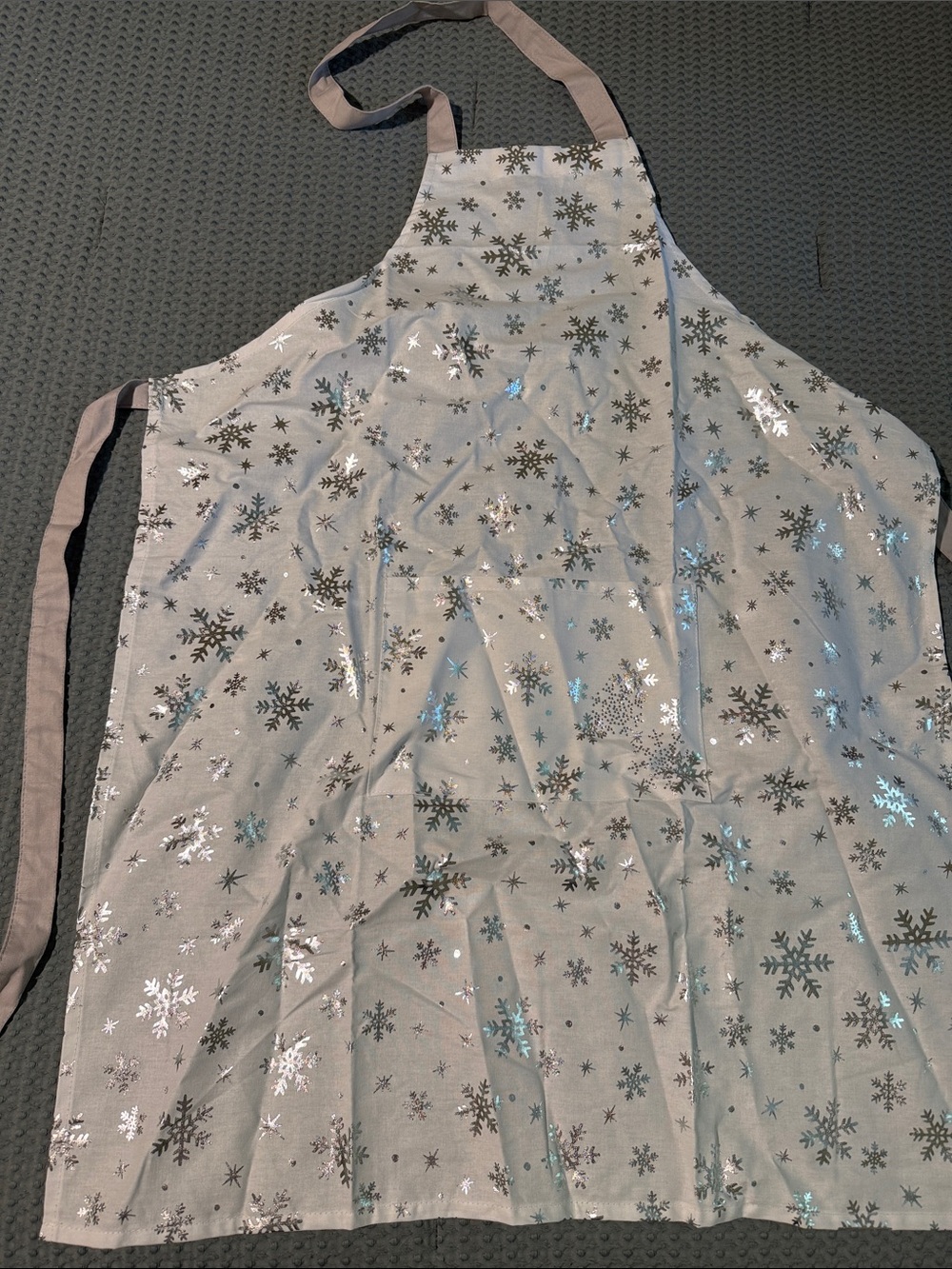 NEW Silver Snowflake Cotton Apron - Metallic Holiday Print